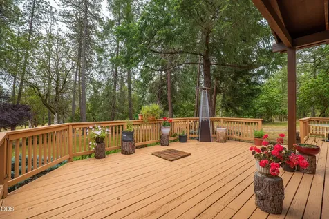 5003 Rogue River Eagle Point OR 97524