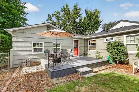 2317 E Main Street Medford OR 97504