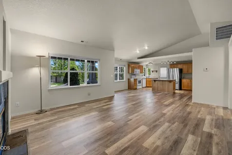20535 Sunderland Way Bend OR 97701
