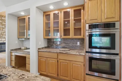 235 Glenoak Lane Grants Pass OR 97526