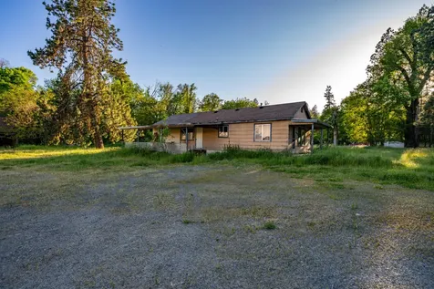 6531 Lower River Road Grants Pass OR 97526