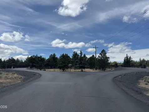 SE Texas Circle Prineville OR 97754