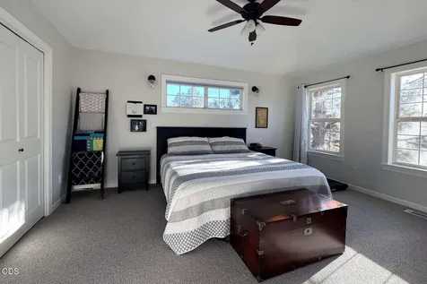 1044 SE Baywood Court Bend OR 97702
