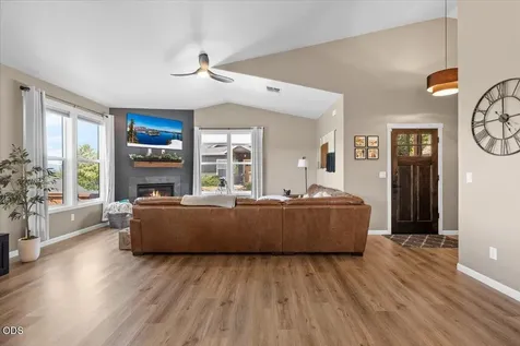 2391 Robertson Crest Grants Pass OR 97527