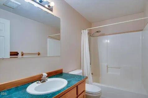 6089 NW Combs Street Prineville OR 97754