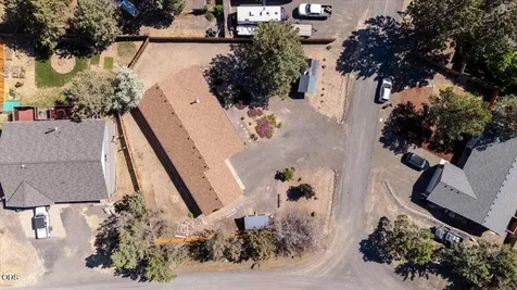 6089 NW Combs Street Prineville OR 97754