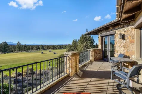 22887 Ghost Tree Lane Bend OR 97701