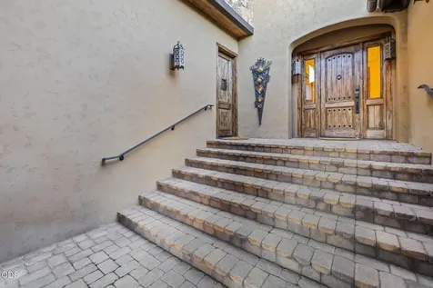 22887 Ghost Tree Lane Bend OR 97701