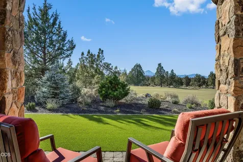 22887 Ghost Tree Lane Bend OR 97701