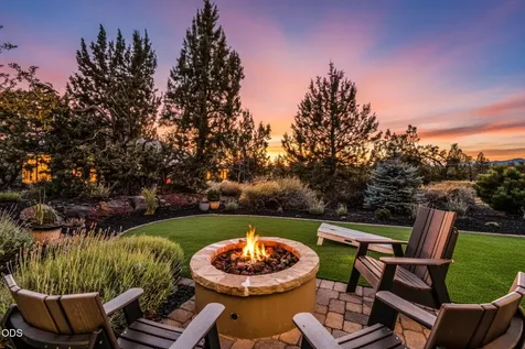 22887 Ghost Tree Lane Bend OR 97701