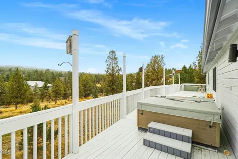 6678 SE Davis Loop Prineville OR 97754