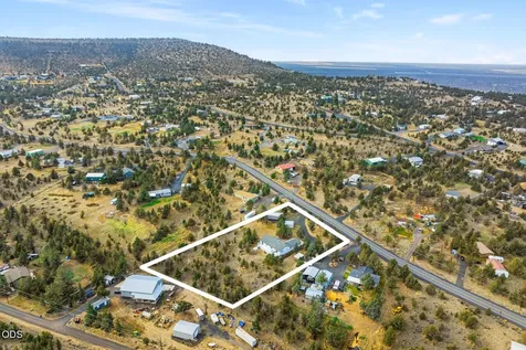 6678 SE Davis Loop Prineville OR 97754