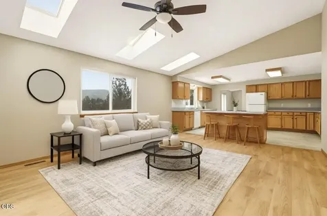6678 SE Davis Loop Prineville OR 97754