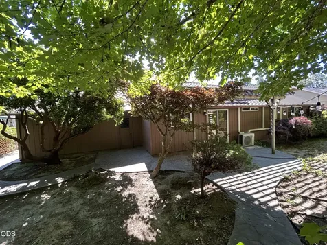 144 Belindy Circle Grants Pass OR 97527