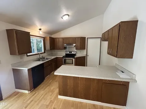 144 Belindy Circle Grants Pass OR 97527