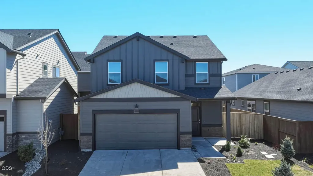 21241 SE Pelee Drive Bend OR 97702