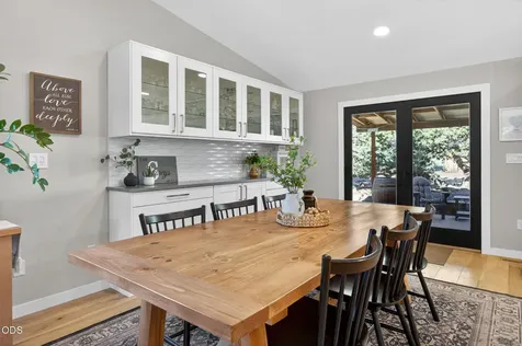 65245 76th Street Bend OR 97703