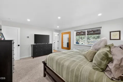 65245 76th Street Bend OR 97703