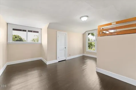 300 Sunrise Avenue Medford OR 97504