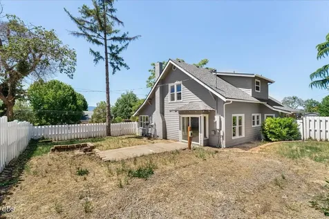 300 Sunrise Avenue Medford OR 97504