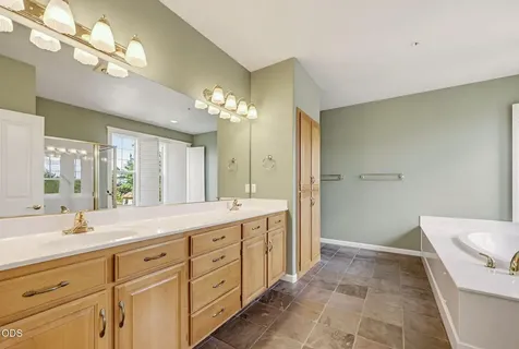 461 Holly Street Ashland OR 97520