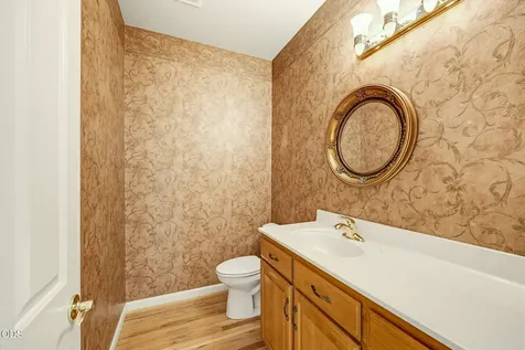 461 Holly Street Ashland OR 97520
