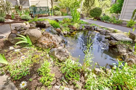 461 Holly Street Ashland OR 97520