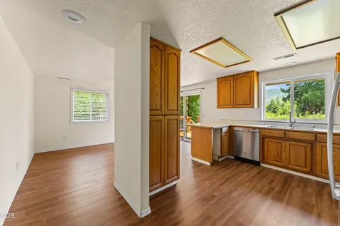 2503 NW Lassen Way Grants Pass OR 97526