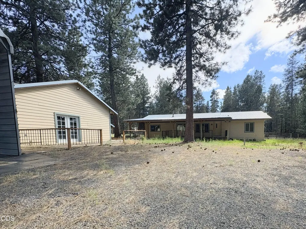 15965 Falcon Lane La Pine OR 97739