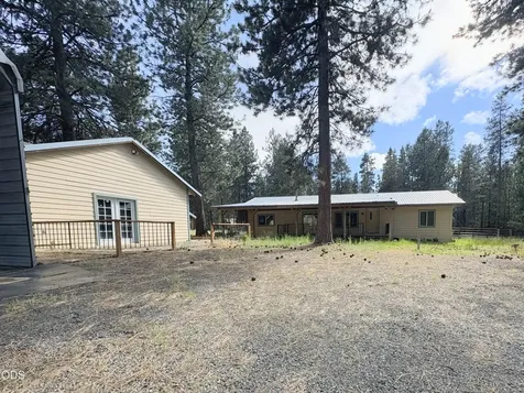15965 Falcon Lane La Pine OR 97739