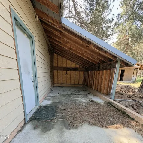 15965 Falcon Lane La Pine OR 97739