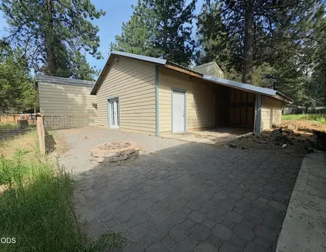 15965 Falcon Lane La Pine OR 97739