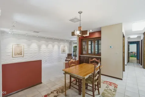 1325 NW Lawnridge Avenue Grants Pass OR 97526