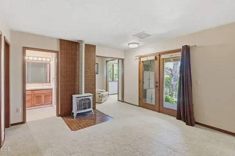 1325 NW Lawnridge Avenue Grants Pass OR 97526