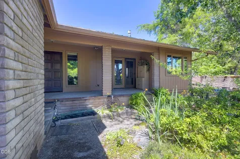 1325 NW Lawnridge Avenue Grants Pass OR 97526