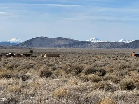 27737 Ford Road Bend OR 97701