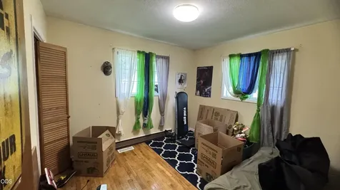 5989 Delaware Avenue Klamath Falls OR 97603