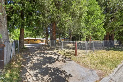 1980 Mccarter Lane Grants Pass OR 97527