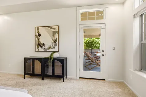 403 Briscoe Place Ashland OR 97520