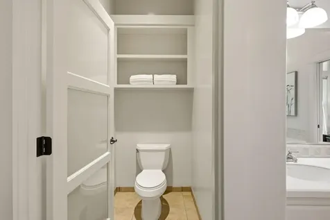 403 Briscoe Place Ashland OR 97520