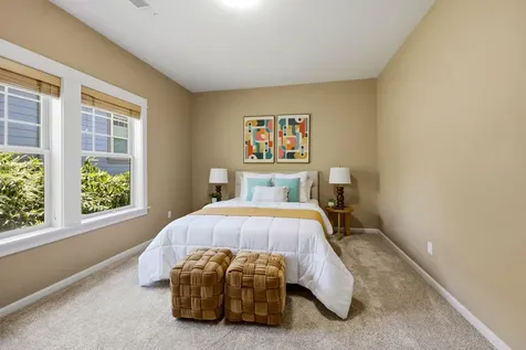 403 Briscoe Place Ashland OR 97520