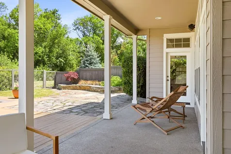 403 Briscoe Place Ashland OR 97520