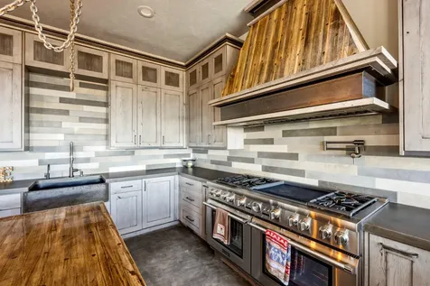16086 SW Brasada Ranch Road Powell Butte OR 97753