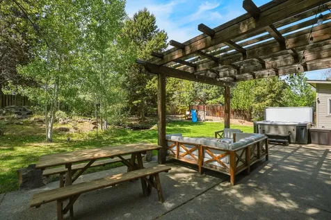 973 NE Paula Drive Bend OR 97701
