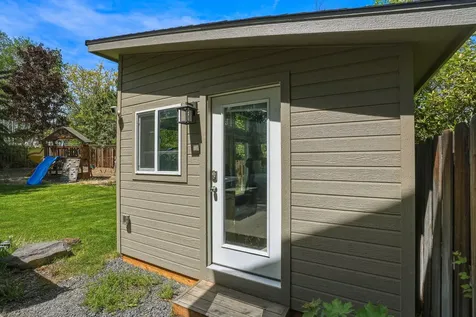 973 NE Paula Drive Bend OR 97701