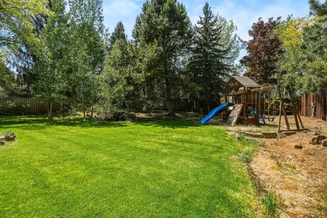 973 NE Paula Drive Bend OR 97701