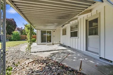 316 Stanley Avenue Medford OR 97504