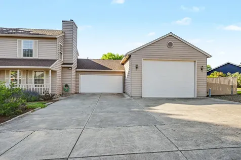 2769 Stonebrook Drive Medford OR 97504