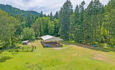 985 Elliott Creek Road Wilderville OR 97543