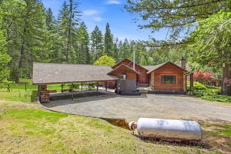 985 Elliott Creek Road Wilderville OR 97543